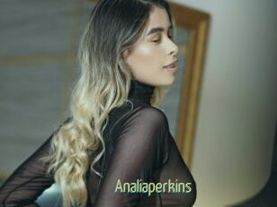 Analiaperkins