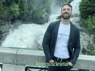aronmusclesman Chaturbate Cam Sexe