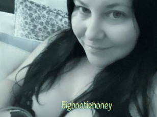 Bigbootiehoney