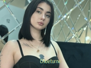 Chloeturne