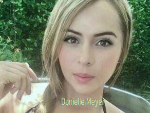 Danielle_Meyer