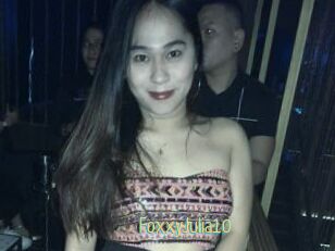FoxxyJulia10