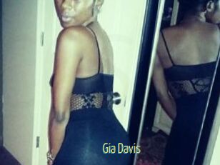 Gia_Davis