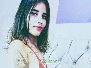 Girlmoons