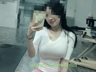 Goodsex_housewife_mm
