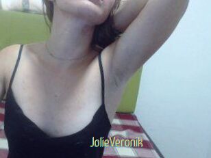 JolieVeronik