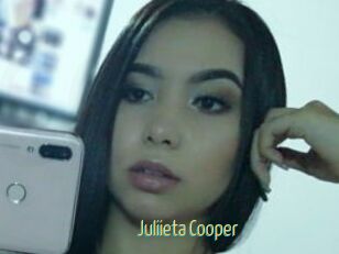 Juliieta_Cooper