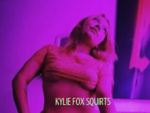 KYLIE_FOX_SQUIRTS