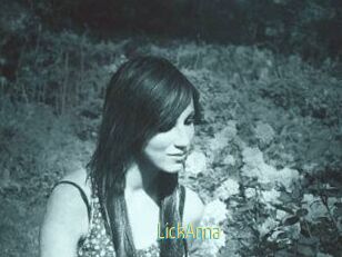 LickAnna