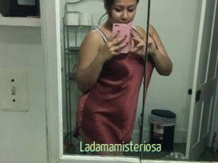 Ladamamisteriosa