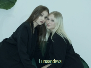 Lunaandeva