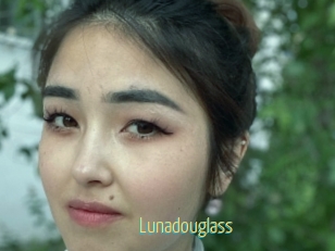 Lunadouglass