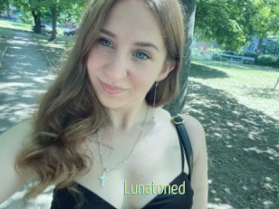 Lunatoned