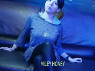 MILEY_HONEY