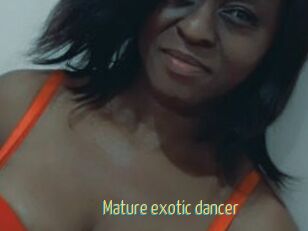 Mature_exotic_dancer