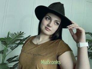 MiaBronks