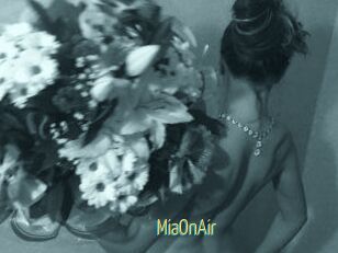 MiaOnAir