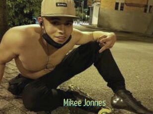 Mikee_Jonnes