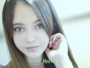 Mini_Mia