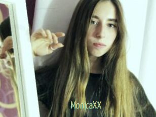 MonicaXX