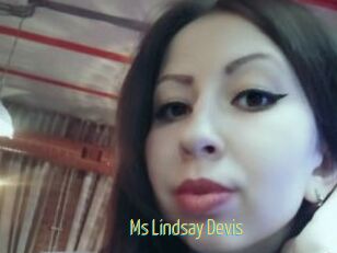 Ms_Lindsay_Devis