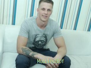 MuscleHotB0Y