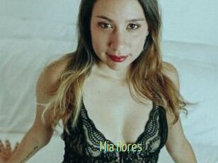 Mia_flores