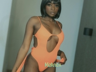 Miaknox