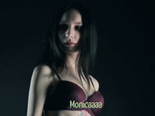 Monicaaaa