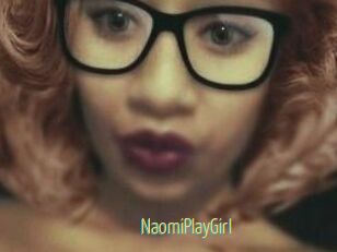 NaomiPlayGirl