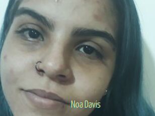 Noa_Davis