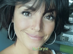 Nectaryne