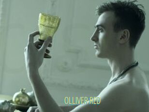 OLLIVER_RED