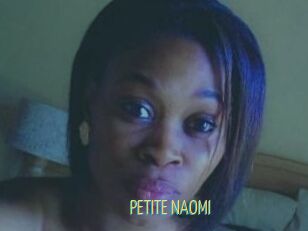 PETITE_NAOMI