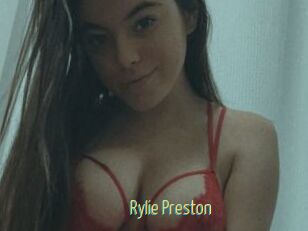Rylie_Preston