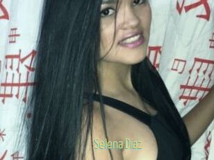 Selena_Diaz
