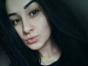ShineMia