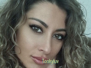 Tonkyluv