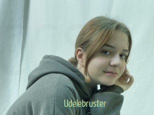 Udelebruster