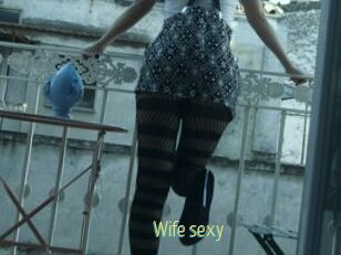 Wife_sexy